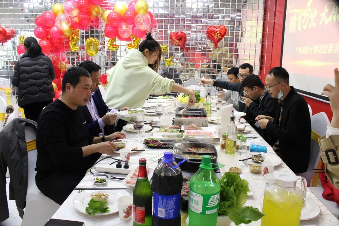 凝心聚力，蓄勢待發|高能計算機春日團建，讓我們“轟趴”起來！(圖6)